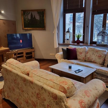 Charlotte Apartment Tarnów Buitenkant foto